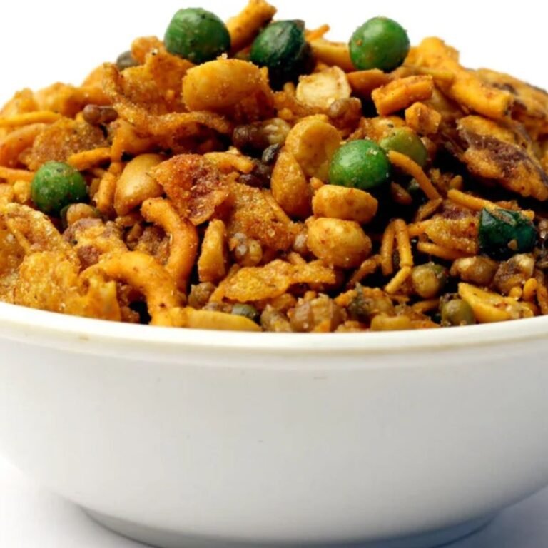 Bombay Sweet Mix in Tirunelveli